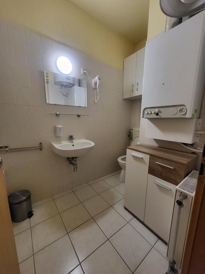 Jozsef Attila Lakas Apartman Hajduszoboszlo Bagian luar foto